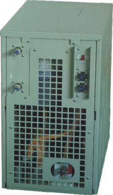 পেশাগত লেজার সিনেমা ইউনিট AC220V / 50Hz, এয়ার থেকে CO2 লেজার জন্য পানি সিনেমা থেকে